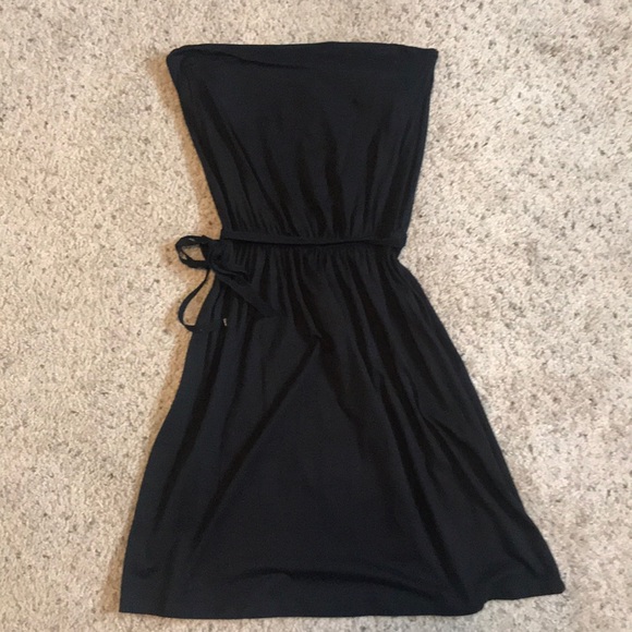 H&M Dresses & Skirts - ❤️Strapless Black H&M Basic Dress NWT